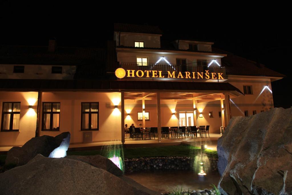 Hotel Marinsek Naklo Ngoại thất bức ảnh